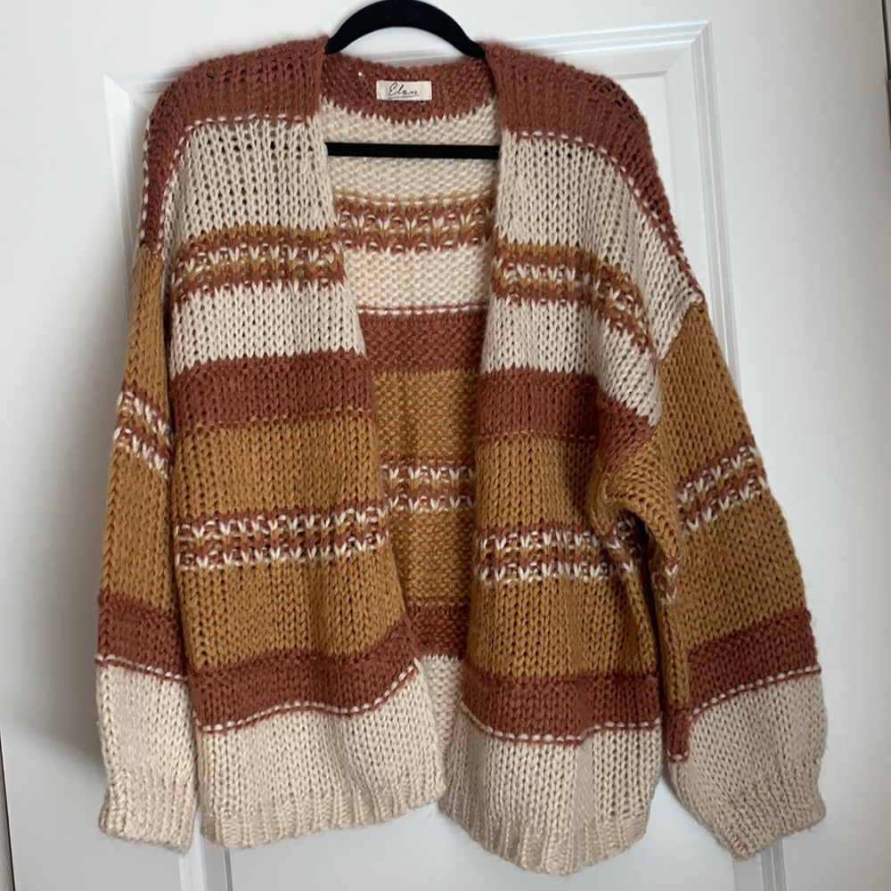 NWOT Beautiful Elan Cardigan Sweater